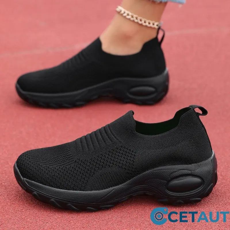 LĂ€ssige atmungsaktive Sportschuhe aus Mesh